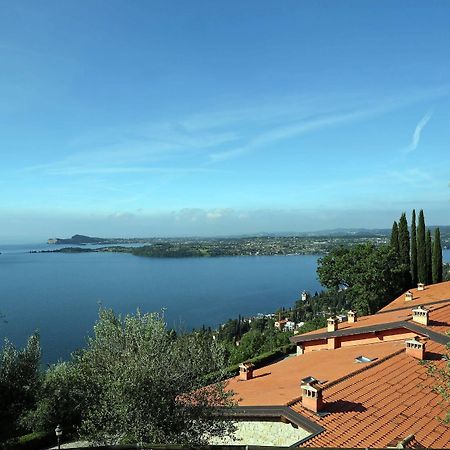 Appartamenti Borgo Gardone Riviera Exterior foto