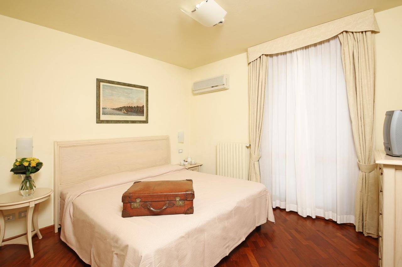 Appartamenti Borgo Gardone Riviera Exterior foto